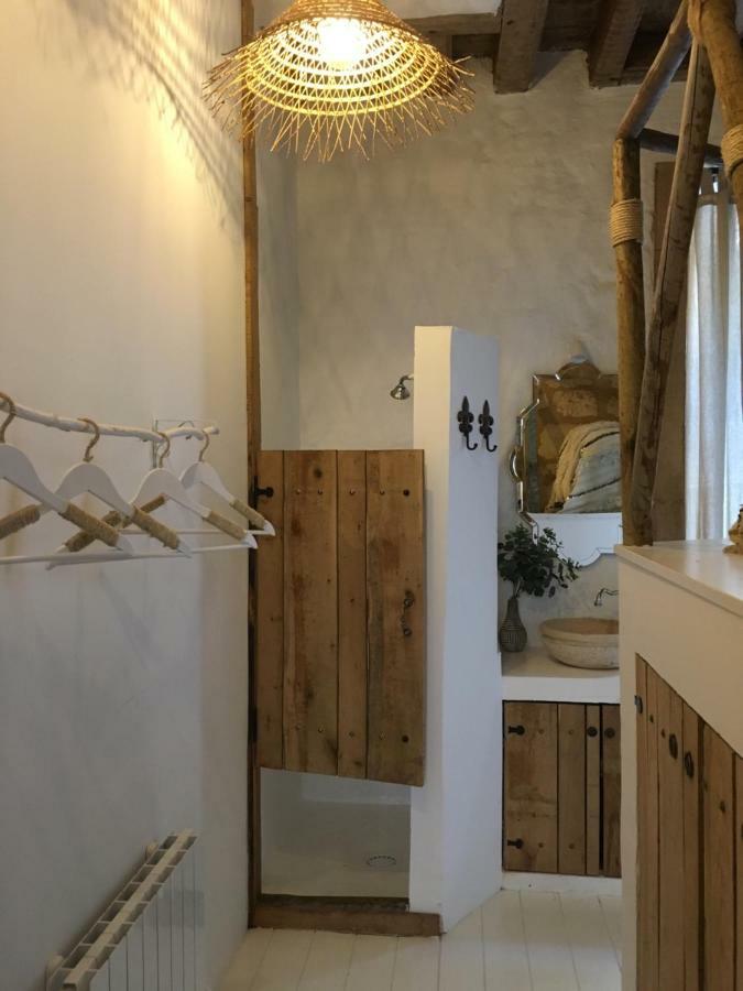Mirmont Greek Style Apartment Бордо Екстериор снимка